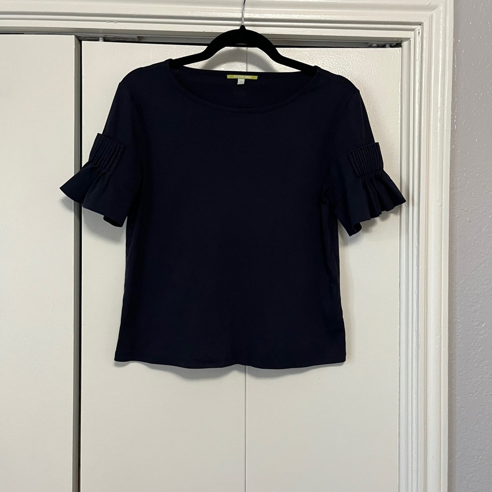 LOFT‎ Navy Blue Flutter Sleeve Top Size Medium Business Casual Blouse